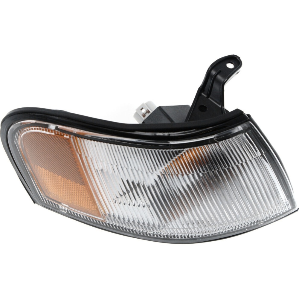 Corner Light For 95-98 200SX Coupe 95-99 Sentra Sedan Passenger Side With Bulb