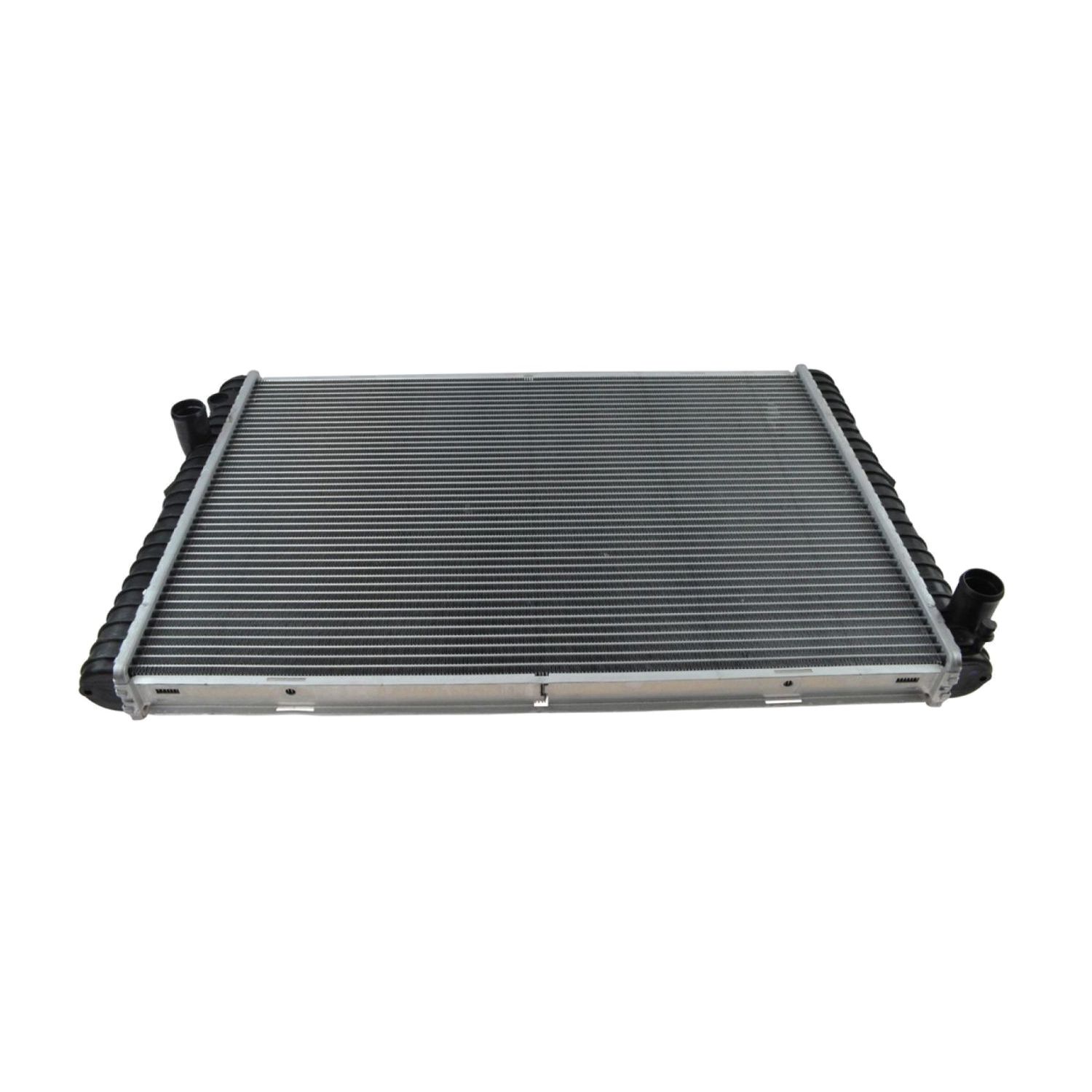 Radiator Assembly For 03-04 Land Rover Discovery HSE CU2930 RO3010102 RO3010103