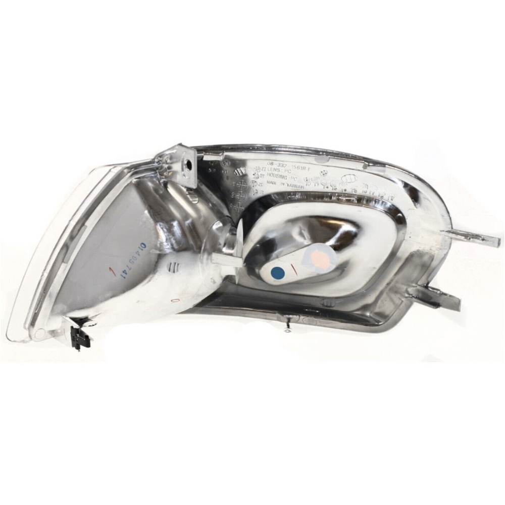 Chevy Venture Montana Headlight & Parking Corner Light Passenger Side Right