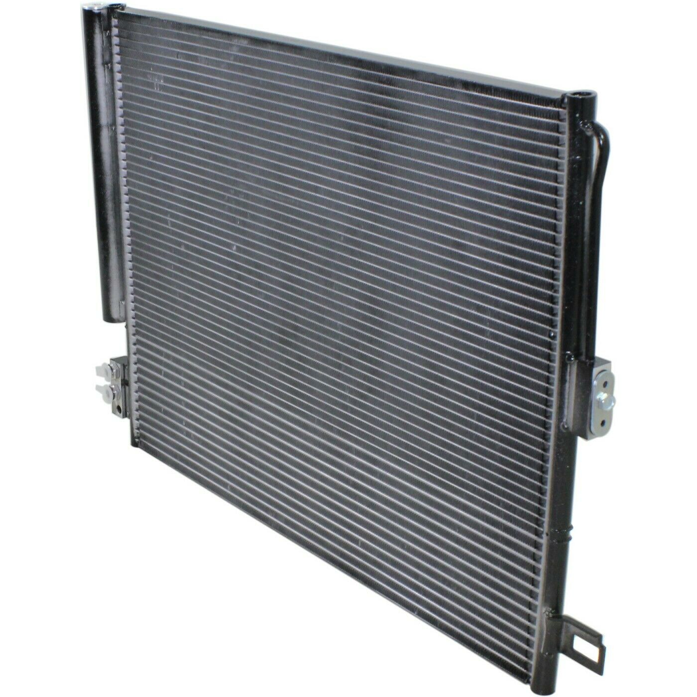 AC Condenser For 11-21 Durango 11-21 Grand Cherokee With Integrated Oil Cooler