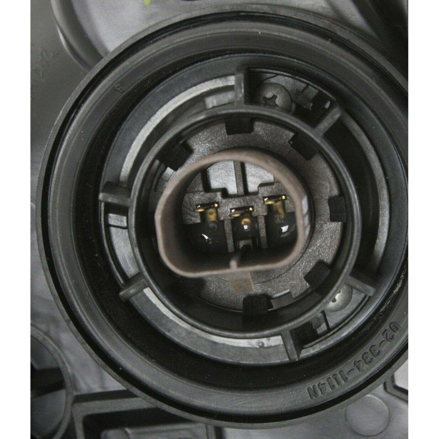 Headlight Set For Nissan 14-16 Versa Note Hatchback Left And Right With Bulb 2Pc